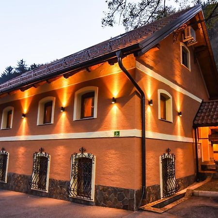 Gorska Reka Guesthouse Зрече Экстерьер фото